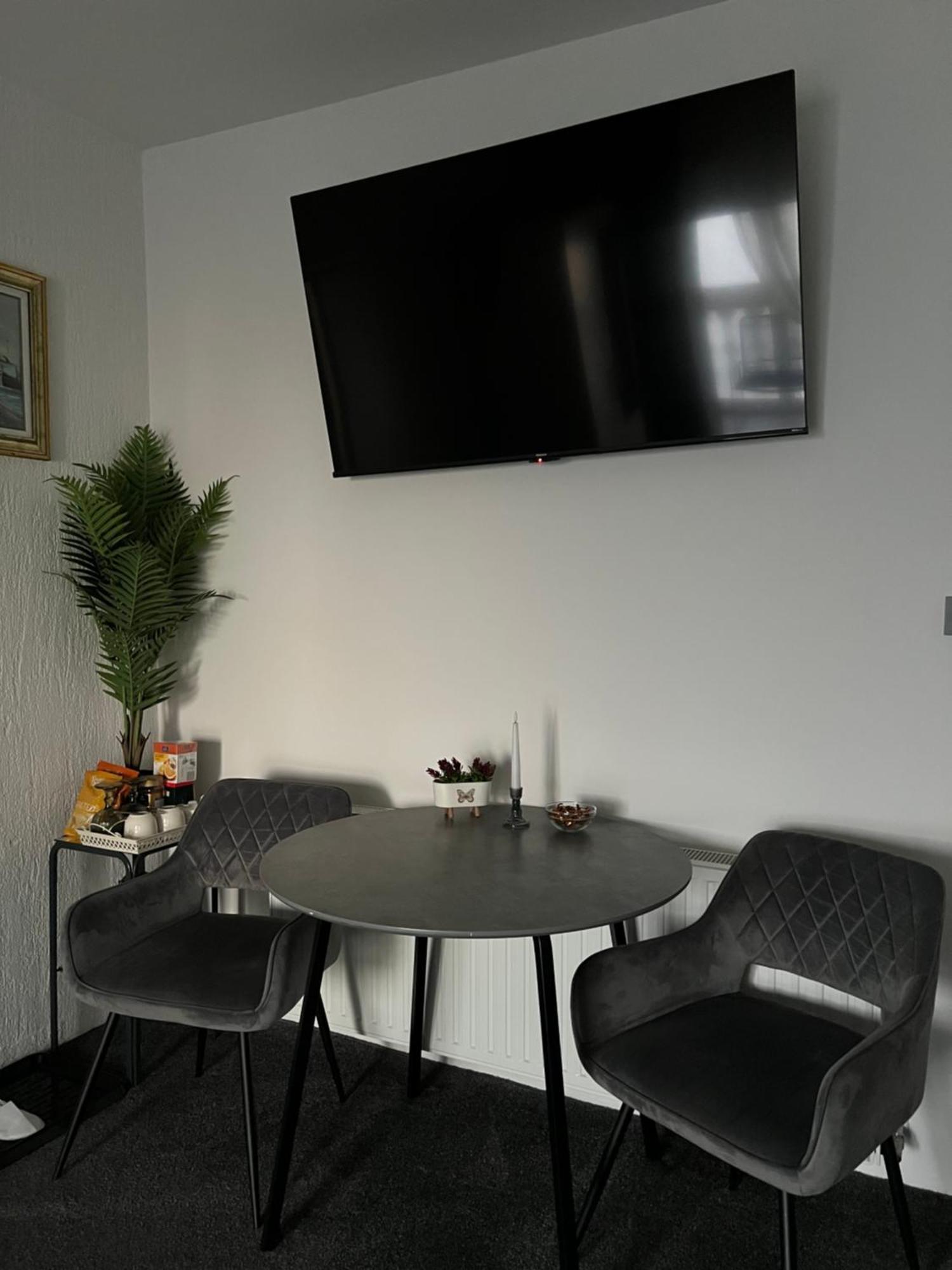 Luxrooms - Hotel Type With Private Jacuzzi เบียโลวาร์ ภายนอก รูปภาพ