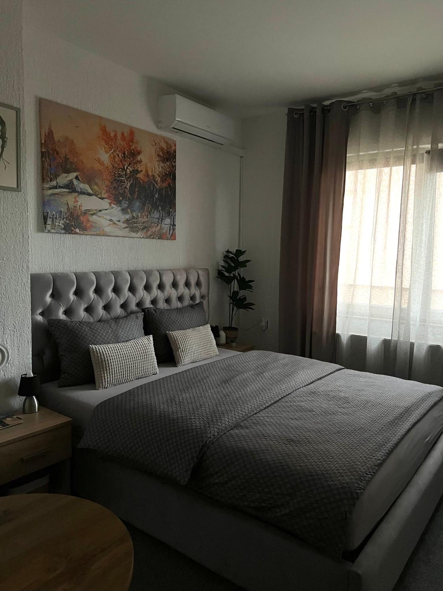 Luxrooms - Hotel Type With Private Jacuzzi เบียโลวาร์ ภายนอก รูปภาพ